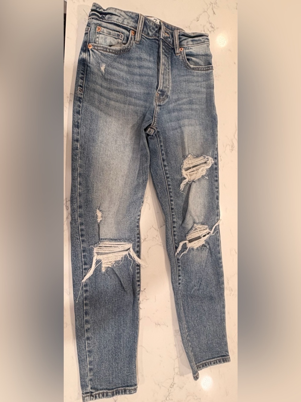 Daze Denim Women's Light Blue Ripped Skinny Jeans